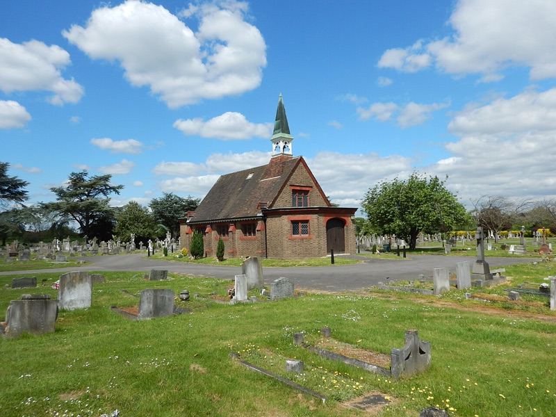 Surbiton Cemetery London — photograph