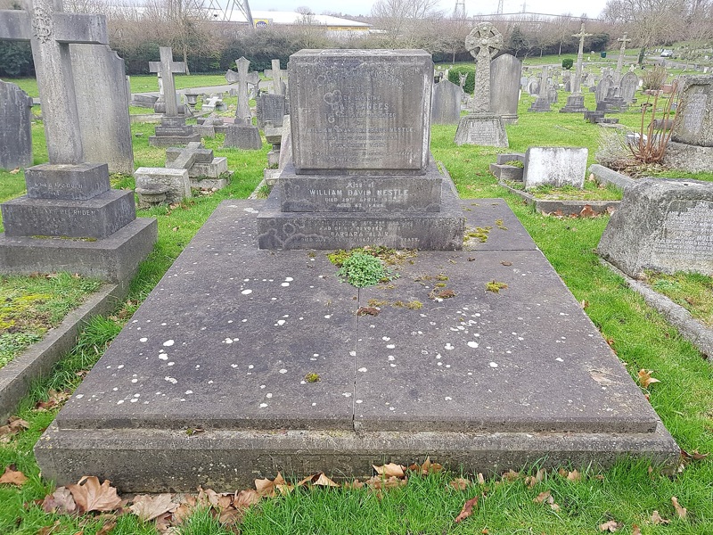 Sutton Cemetery London — photograph